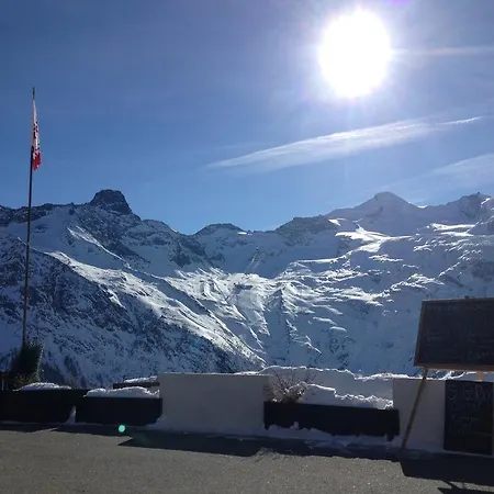 Laquin 아파트 Saas Fee